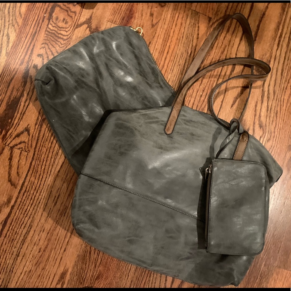 Soft leather 3-in-one tote bag